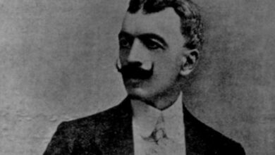 Ahmet Hikmet Muftuoglu Ahmet Hikmet Muftuoglu