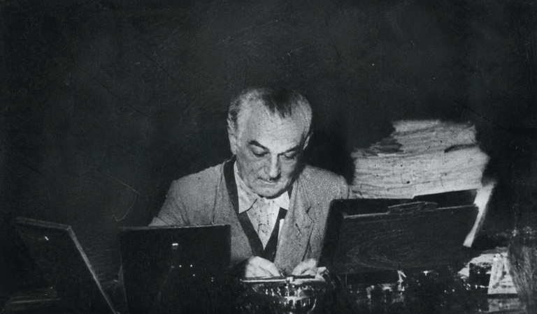 İsmail Hami Danişmend İsmail Hami Danişmend